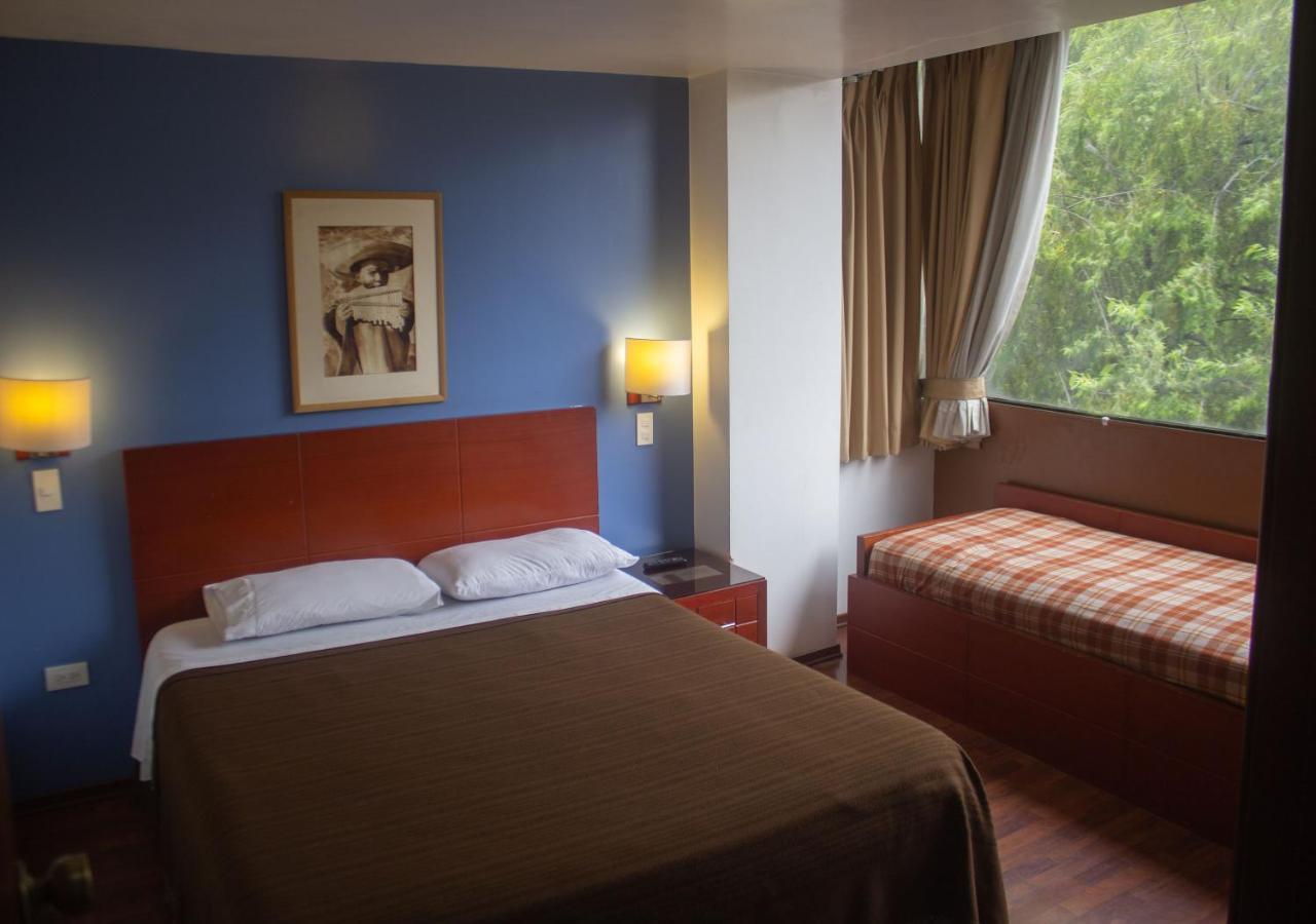 Filatelia Suites & Travel Кито Екстериор снимка