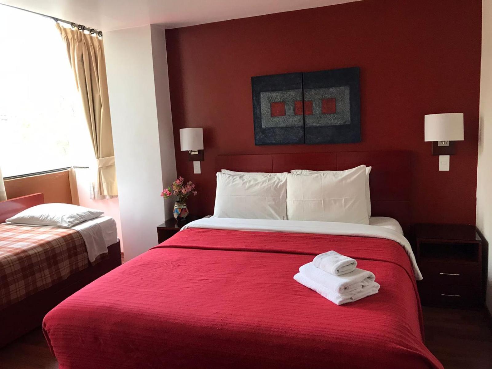 Filatelia Suites & Travel Кито Екстериор снимка